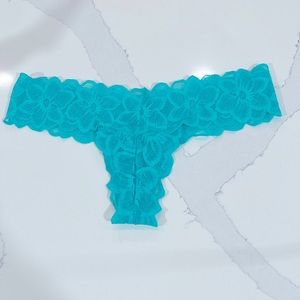 NWT - Victoria’s Secret - VS Pink - Teal Tropical Floral Lace Thong